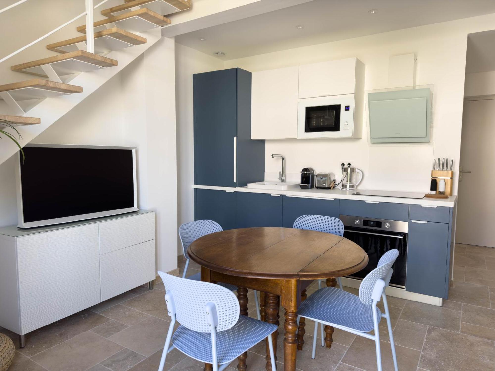 Les Suites Du 13 Aigues-Mortes Extérieur photo