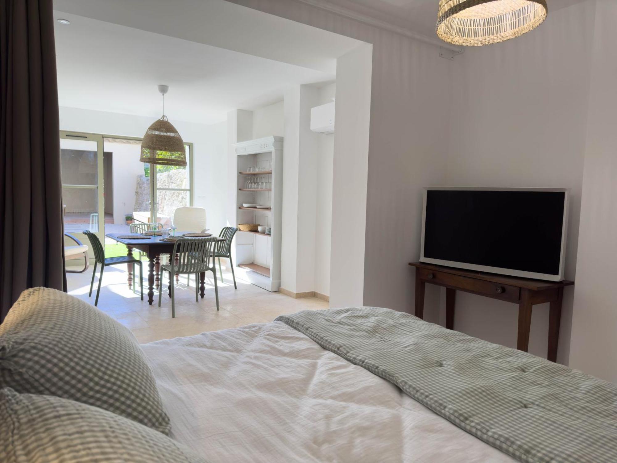Les Suites Du 13 Aigues-Mortes Extérieur photo